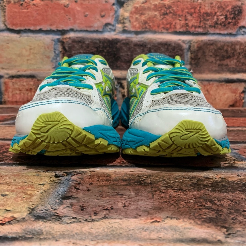 Brooks Defyance 1 Athletic Shoes - Picture 7 of 10
